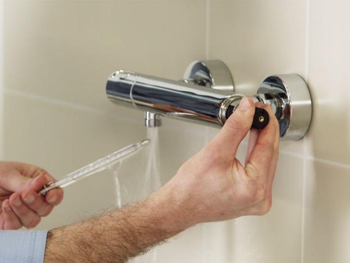 install-thermostatic-shower-mixer-20_4_3_4_3